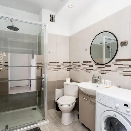 Konecznego Urban Escape By Bookinghost *