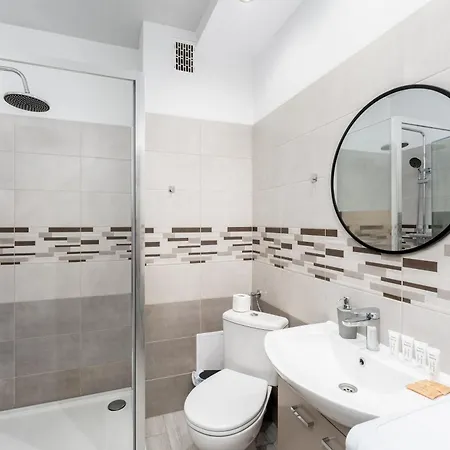 Konecznego Urban Escape By Bookinghost 아파트 *